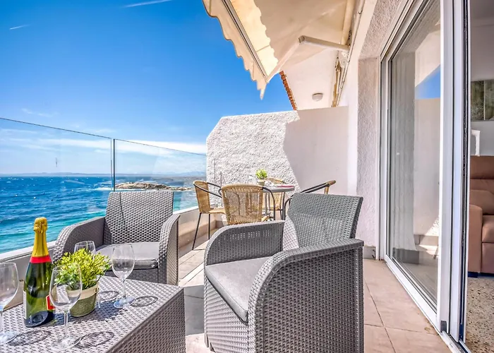 Appartamento Beachfront In Platja Almadrava *